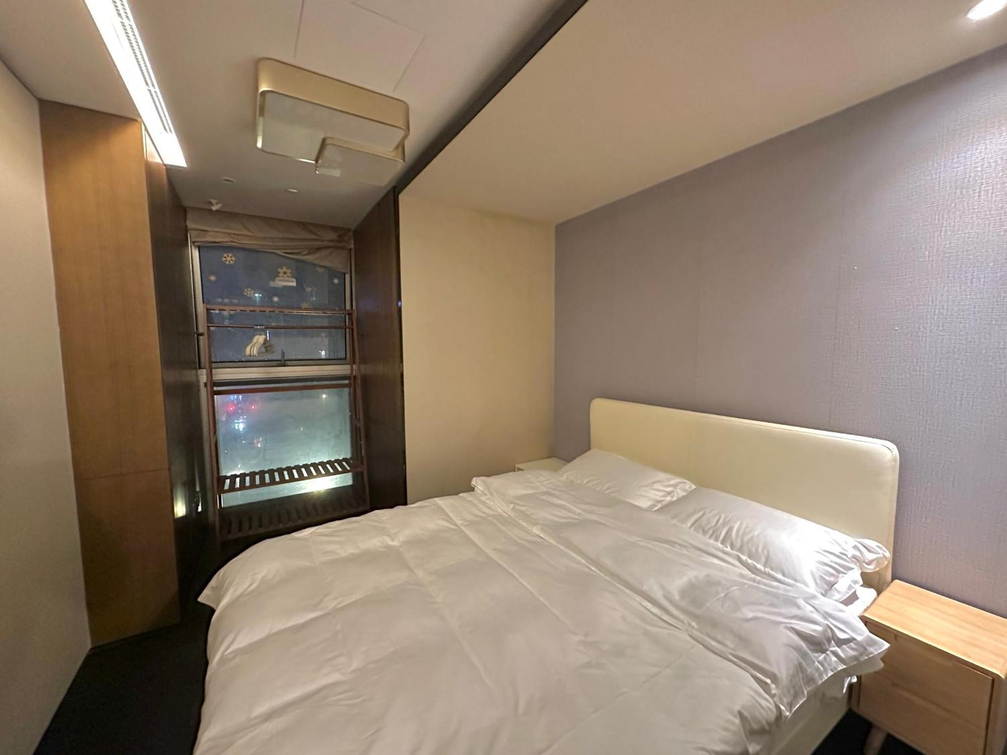 Zhome-Luxury Three-Bedroom Suite-Near The Bund เซี่ยงไฮ้ ภายนอก รูปภาพ